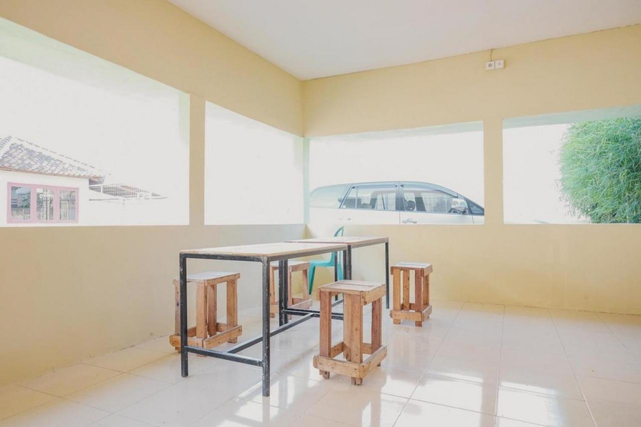 Reddoorz Near Rs Imanuel Lampung Hotel Бандар Лампунг Екстериор снимка