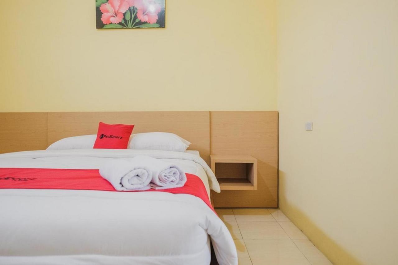 Reddoorz Near Rs Imanuel Lampung Hotel Бандар Лампунг Екстериор снимка