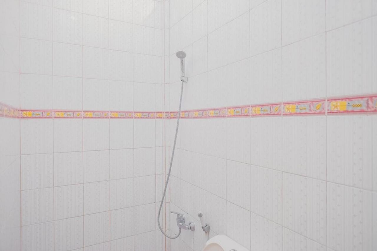 Reddoorz Near Rs Imanuel Lampung Hotel Бандар Лампунг Екстериор снимка